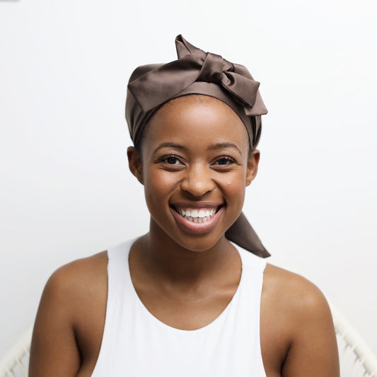 Brown adult satin doek